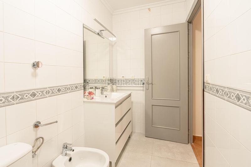 Foto 224b8847-b47a-42ed-a178-8062c62a2b7c. Casa con parcheggio in Mazagón