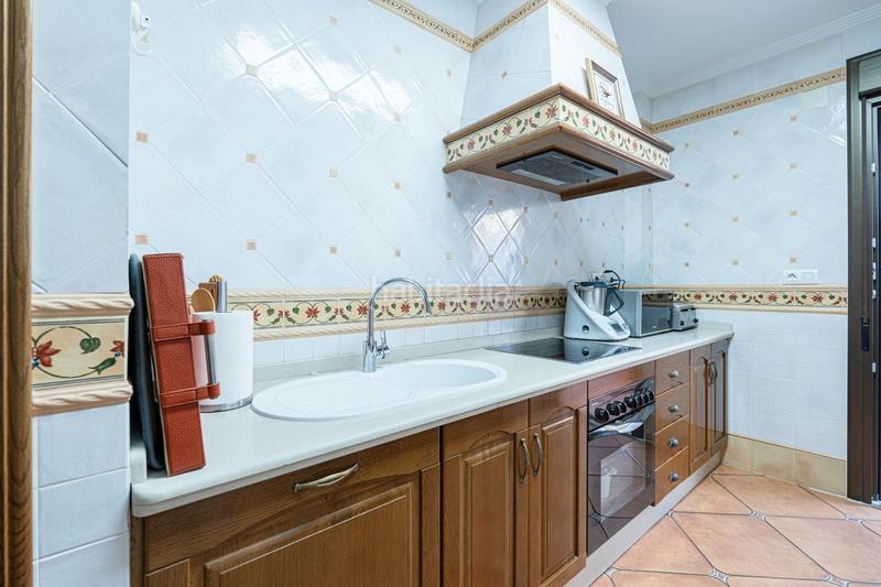 Foto b749a201-04c3-4360-8f74-93a6b41bab11. Casa con parcheggio in Mazagón