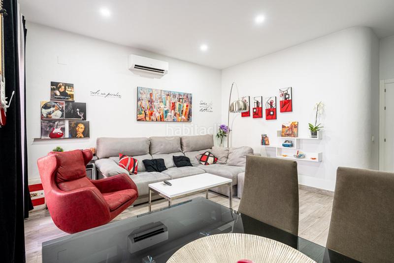 Foto 0af9846c-8b51-40b0-872f-1c5ab5835222. Semi detached house with parking pool in Moguer