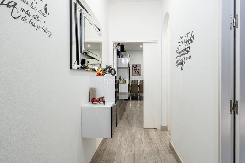 Foto 2e4c8fb3-f300-402f-af14-94972111e781. Semi detached house with parking pool in Moguer