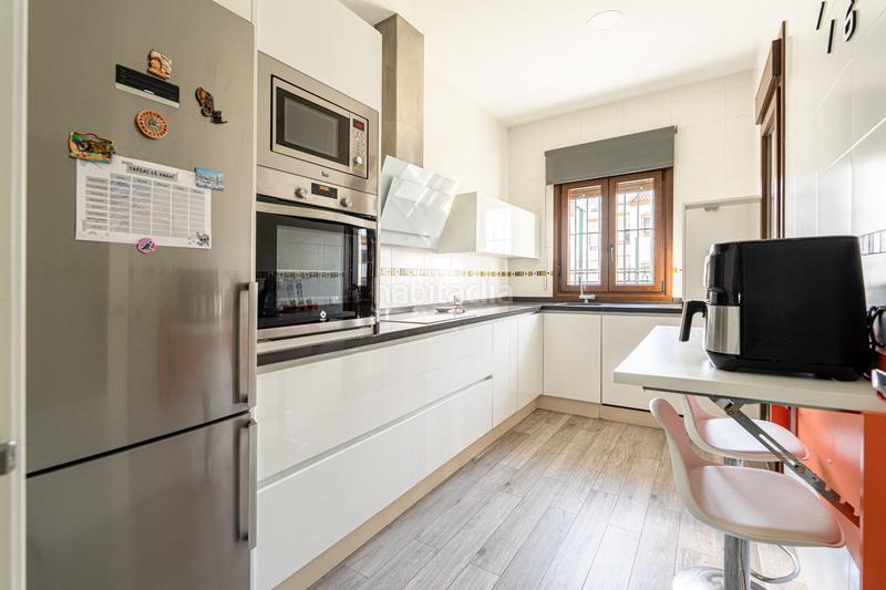 Foto 4673ac41-e109-4fe7-b61b-9251ebe3da94. Semi detached house with parking pool in Moguer