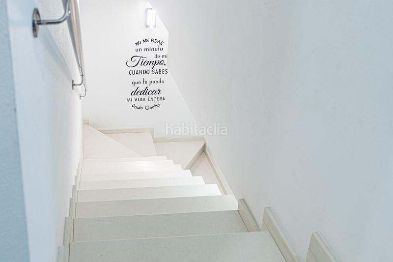 Foto d4cd443d-9bcc-464b-b163-410091d73ba0. Semi detached house with parking pool in Moguer