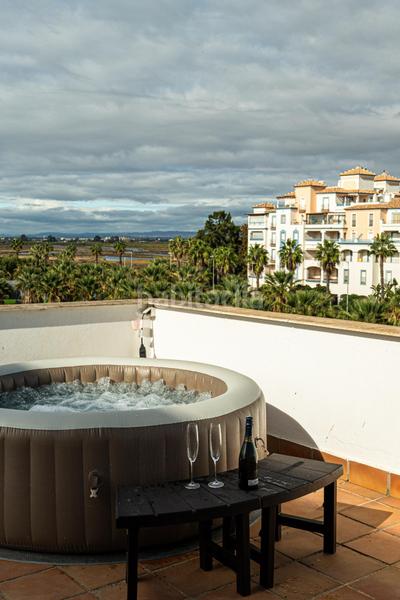 Foto 37a4b32b-923e-4b14-af96-611eacdf242d. Flat with heating parking pool in Punta del Moral Ayamonte