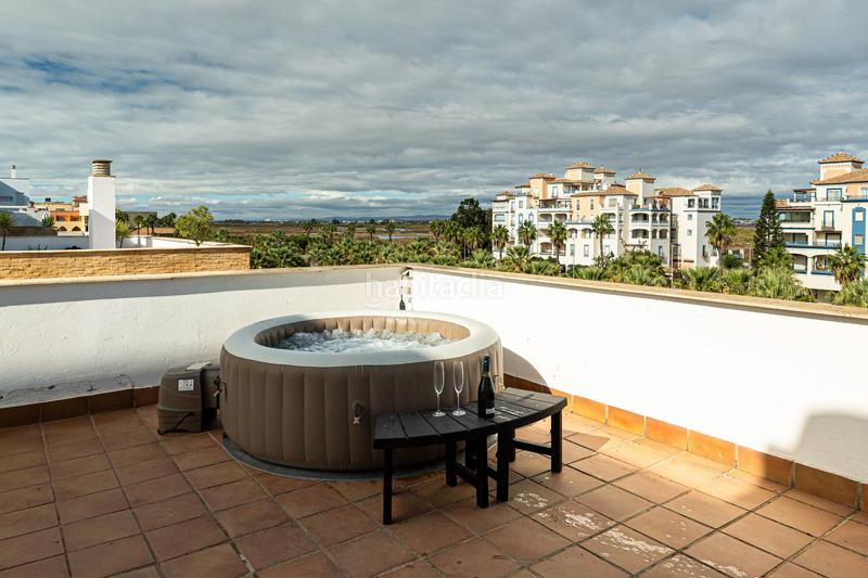 Foto 9ba1173b-47ab-48e3-b3cc-0bad3d67a5ea. Flat with heating parking pool in Punta del Moral Ayamonte
