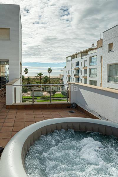Foto bdd9b3de-e176-4b1a-a353-212889d472e1. Flat with heating parking pool in Punta del Moral Ayamonte