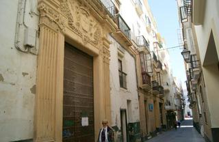 Local Comercial en Centro Histrico. Oportunidad local en venta en el centro de cadiz