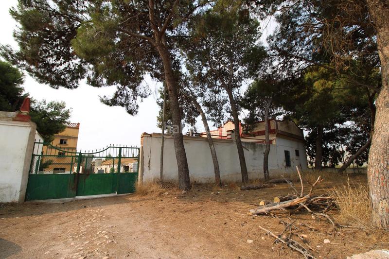 Foto 4687cbb5-4833-498f-a0a3-8be7a6dc8b50. Finca rústica terreno a 5 min de moncada en Foios