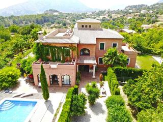Terreno residenziale in Finestrat Pueblo. Venta de alqueria