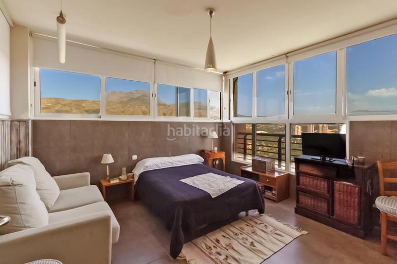 Foto a367add1-2fa3-4d32-8a59-a0c411067255. Attico con riscaldamento parcheggio piscina in Playa Poniente Benidorm