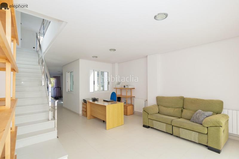 Foto 371c9906-6281-460d-8bf4-540453bb5253. Édifice dans Sant Antoni Cullera