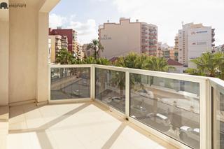 Edifici a Sant Antoni. En pleno centro de cullera
