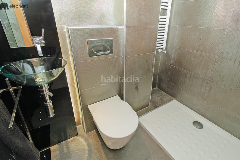 Foto f1f8d760-250d-4028-bee5-fcbd4dc587e4. Édifice dans Sant Antoni Cullera