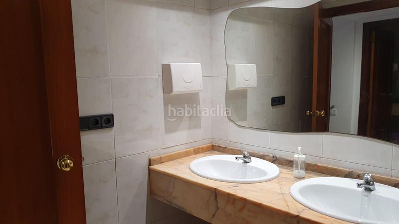 Foto 17a6a510-92f4-4632-a629-32971558c146. Transfer business premise in Malilla Valencia