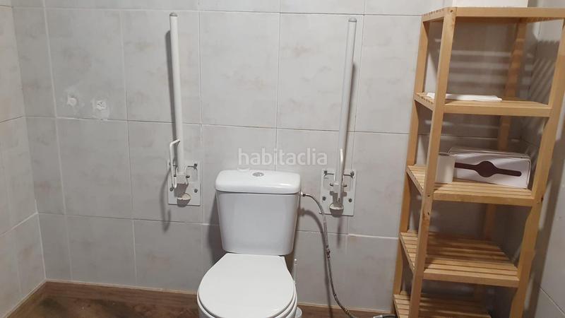 Foto 59b8f8a8-c14d-4c9a-a99a-6d84deb6d484. Trapasso locale commerciale in Malilla Valencia