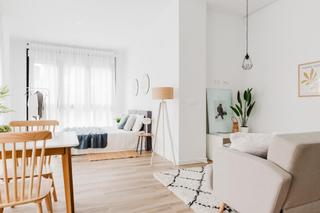 Planta baixa en Torrefiel. Bajo con licencia turstica en valencia
