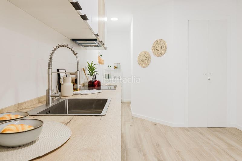 Foto f58a6033-7621-4abd-afec-29ae7f062c40. Piano terra in Torrefiel Valencia