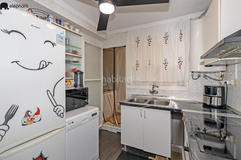 Foto 5f662232-488f-4a76-afb4-36c2fac3e907. Apartamento piso centrico de tres habitaciones en Valencia