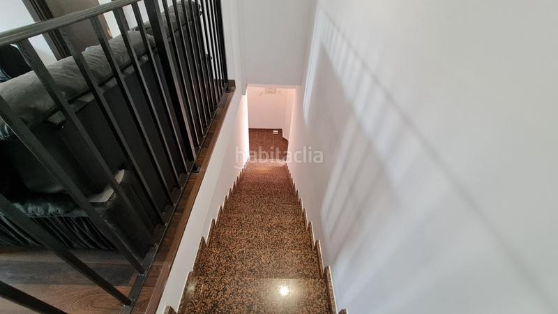 Foto 0c69ebb0-82bd-4d2c-80d1-fd0f92f29acf. Casa chalet de 180m2 con comercio . en Ador