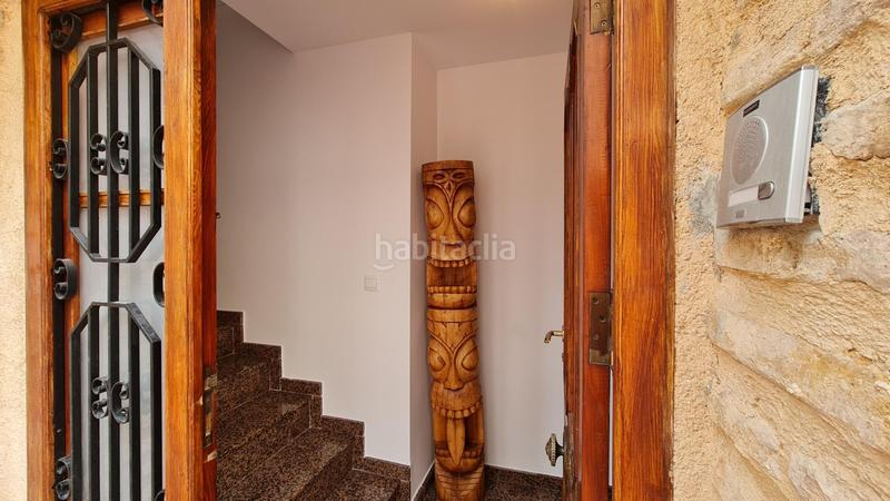 Foto 5986017a-9c5d-4396-bb23-7a720aa28e0c. Casa chalet de 180m2 con comercio . en Ador