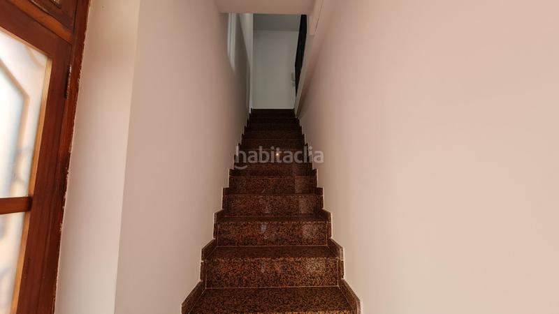 Foto 74cab1a2-82d4-49ed-ab7f-c7a784cda976. Casa chalet de 180m2 con comercio . en Ador