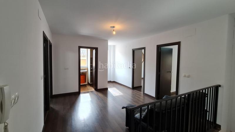 Foto 86890730-5307-47d0-af44-2922bc050e8a. Casa chalet de 180m2 con comercio . en Ador