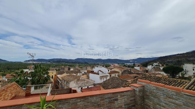 Foto ea26e697-e1cb-4b2c-a67a-1c939dc1d2ce. Casa chalet de 180m2 con comercio . en Ador