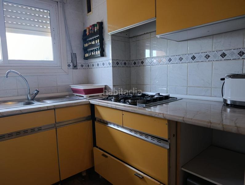 Foto 419a0742-67b7-46dd-8c60-28f0e3b84ae1. Piso amplio piso con terraza grande en pinomar en Guardamar del Segura