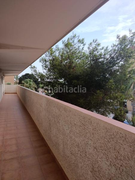 Foto 6f3d10ad-8f99-4738-adee-3129d9711e0b. Piso amplio piso con terraza grande en pinomar en Guardamar del Segura