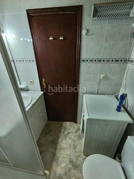 Foto c85d7c84-fda7-4d8d-8a87-66ac4517f698. Piso amplio piso con terraza grande en pinomar en Guardamar del Segura