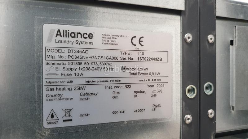 Foto c5e5b15d-437f-49c5-aaa2-311c7cee7340. Umzug geschäftsraum in Safranar Valencia