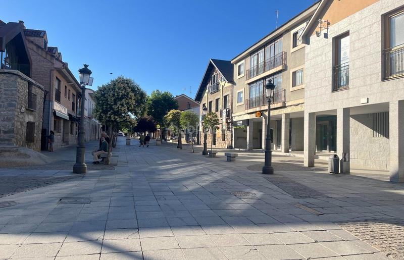 Foto f5335a80-9be3-416e-97fe-61ef45fd7949. Location local commercial dans Casco Antiguo Torrelodones