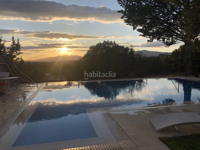 Foto 0dbdb93f-5e0d-4a26-99c2-7f16adba48ed. Casa amb calefacció aparcament piscina a puerto Galapagar-las cuestas Galapagar