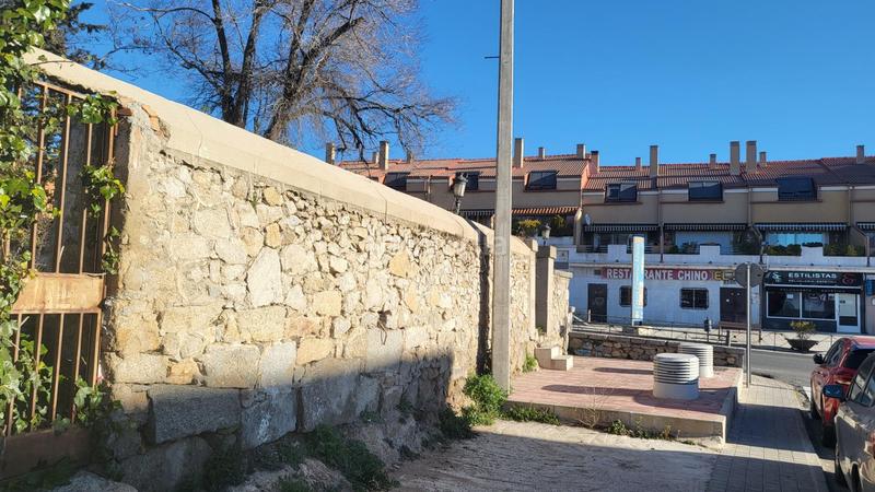 Foto 9a12dea9-ec05-409a-b1f9-fb214d2aa6dd. Terreno residencial oportunidad parcela urbana 1.210 mt2 en Guadarrama