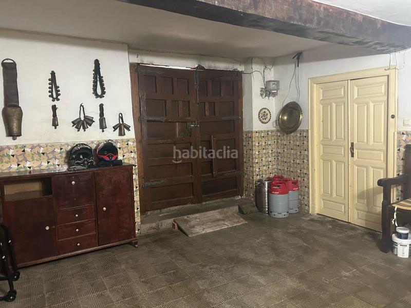 Foto f7dbd5de-041f-4b8b-86a7-eae7880334f1. Masía casona del sigo xix en el en Jerte