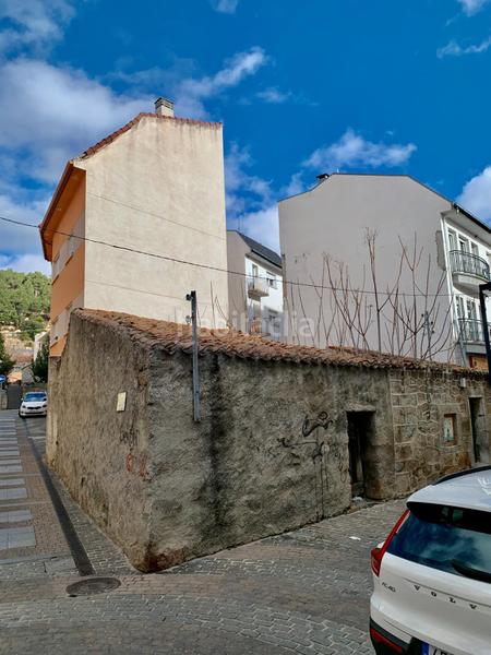 Foto b9a87559-f5e0-416b-8463-85a0639222db. Terreny residencial a Collado Mediano