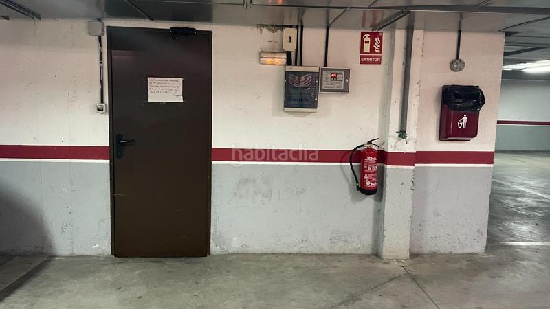 Foto 08832016-2e47-454a-852f-2a10fae726a2. Aparcament cotxe a Villalba Estación Collado Villalba