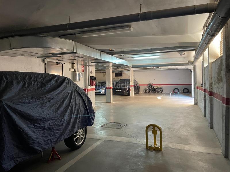 Foto 7a05d1f2-81c0-468a-a9ba-0fffd15bbcea. Aparcament cotxe a Villalba Estación Collado Villalba