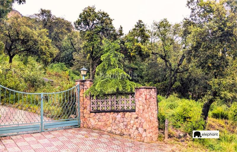 Foto 0e5396e6-96fb-47d9-999f-5d9553973ad1. Chalet casa para reformar con licencia turistica activa en el maresme costa brava en Palafolls