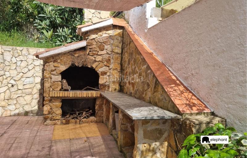 Foto 121ae7e1-56c1-435d-bf6d-50da8f21af45. Chalet casa para reformar con licencia turistica activa en el maresme costa brava en Palafolls