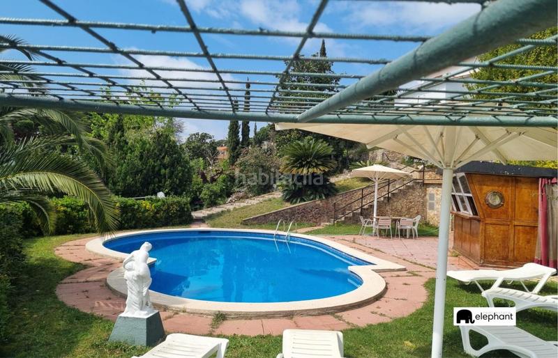 Foto 43a1cf87-9b4b-4f75-aea7-c656afb0eca3. Chalet casa para reformar con licencia turistica activa en el maresme costa brava en Palafolls