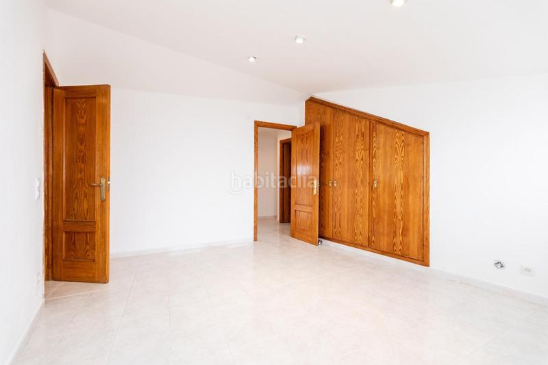 Foto 76f611f3-d762-4b5c-9ac6-b2f56c03d2d5. Duplex avec chauffage parking dans Colmenarejo