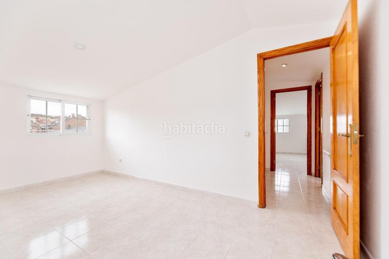 Foto fd29adbf-bfb5-4852-9925-86df1b56bc5d. Duplex avec chauffage parking dans Colmenarejo