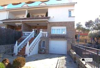 Casa pareada en La Navata. Chalet pareado en la navata galapagar