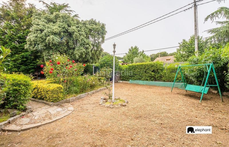 Foto f7a9d71b-ef3f-4ec8-b492-c69aa8c2c875. Chalet  independiente de una planta con piscina y pozo en montencinar en Escorial (El)