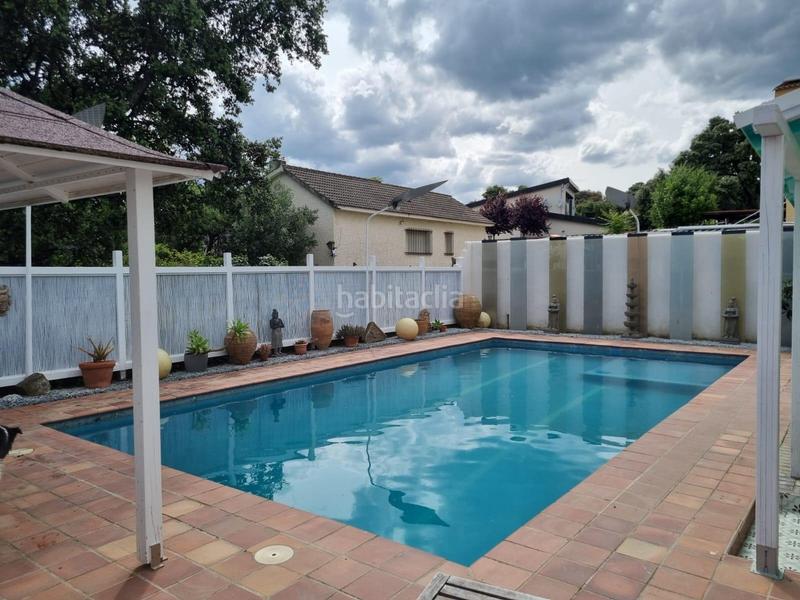 Foto 03468f2f-3b21-4798-8f80-d5fb918e7096. Chalet mit heizung parking pool in El Guijo-Colonia España Galapagar