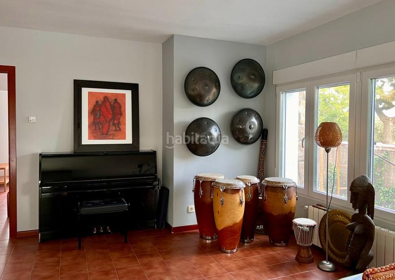 Foto d103fe81-9d45-434c-b96a-3c31f769c73d. Chalet mit heizung parking pool in El Guijo-Colonia España Galapagar