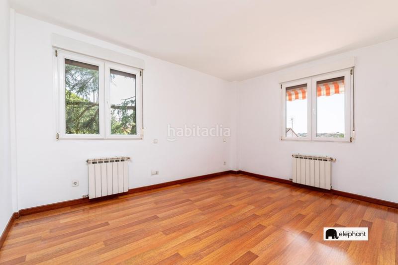 Foto 19acd7eb-0282-4594-a22d-f9528f123624. Appartement avec chauffage parking piscine dans Villalba Estación Collado Villalba