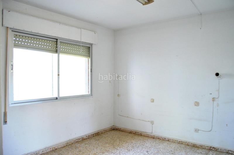 Foto 3d31a589-7351-46af-b84e-9dc91b73dc0c. Casa pareada oportunidad única de inversión en becerril, zona cedros en Becerril de la Sierra