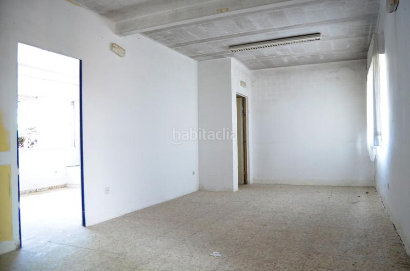 Foto 6b3d5997-7137-408b-a9ef-05518aa34a41. Casa pareada oportunidad única de inversión en becerril, zona cedros en Becerril de la Sierra