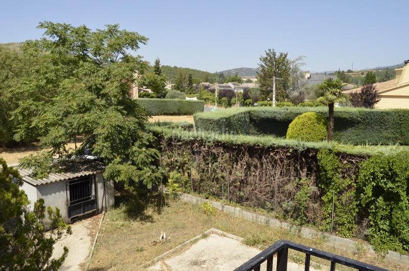 Foto 6c699f94-0eef-47f3-acee-d93a8bcdd44f. Casa pareada oportunidad única de inversión en becerril, zona cedros en Becerril de la Sierra